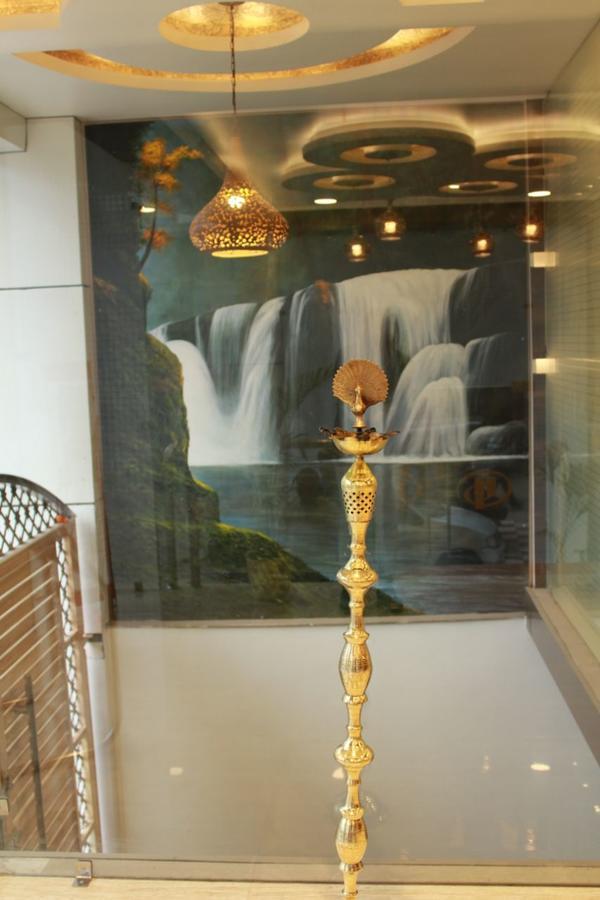 Pal Paradise Hotel Lucknow